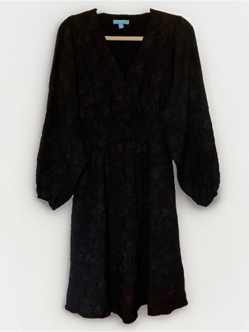 Draper James Medium Dress RSVP Little Black Long Sleeve Floral V-Neck Midi